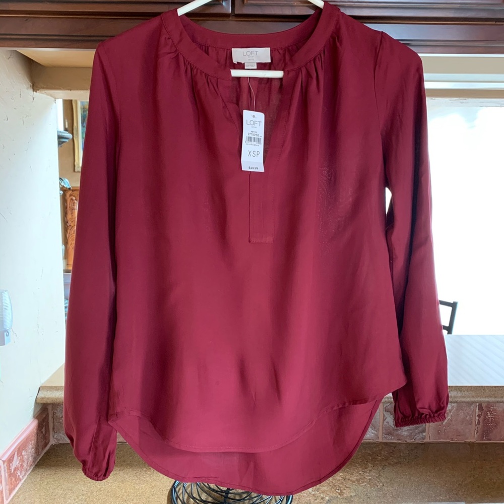 Loft Outlet maroon blouse NWT